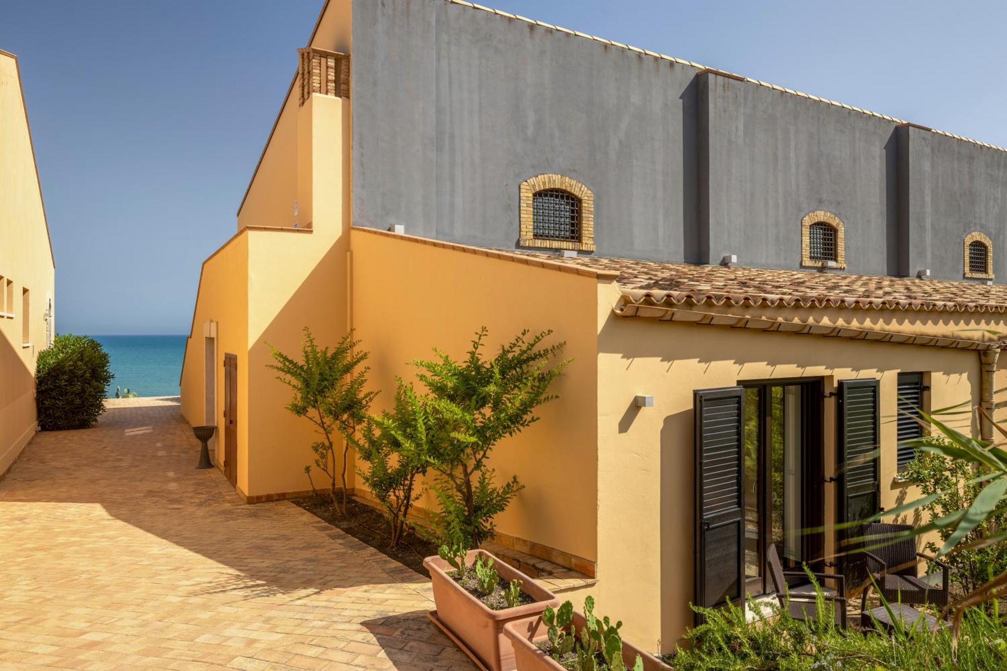 Falconara Greenblu Resort Ликата Экстерьер фото